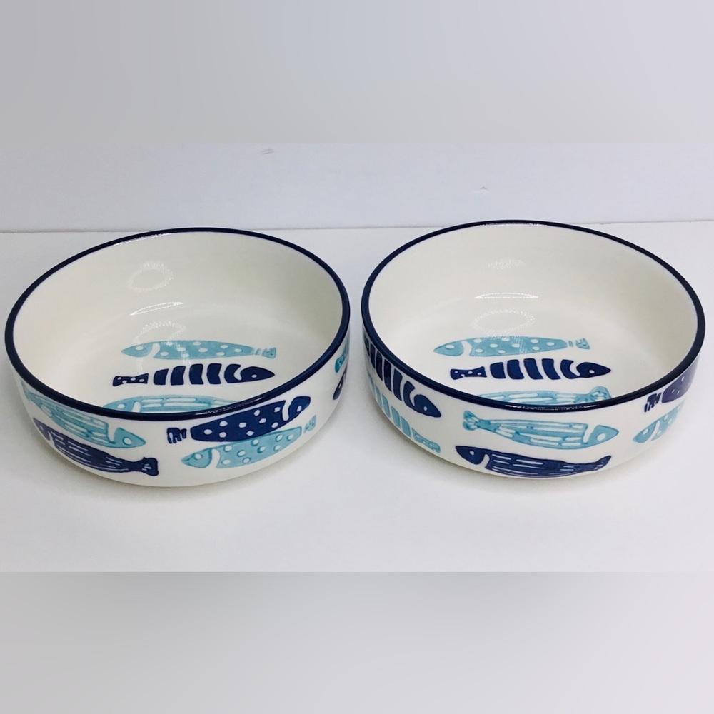 2 Signature Cat Bowls Blue and Aqua Fisk Pet Bowls 5” X 2” New